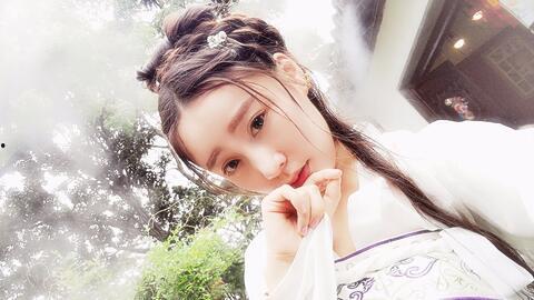 成人芳华造型教程视频,打造成人时尚风采的秘诀解析