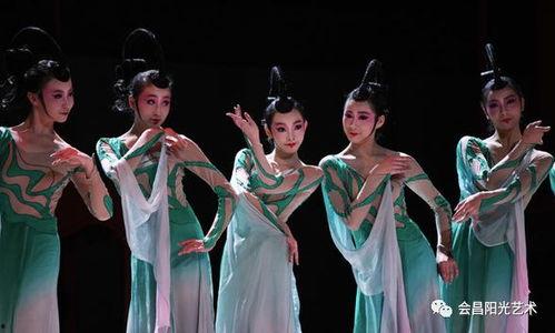 成人古典舞走卒视频,传承民间艺术之美